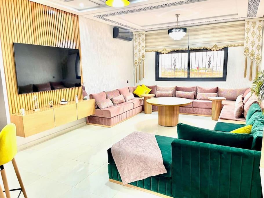 Apartment Moderne Meuble